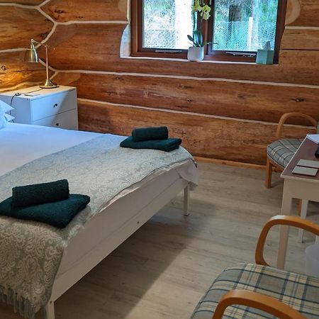 Kilmuir  Owl Lodge Bed & Breakfast מראה חיצוני תמונה