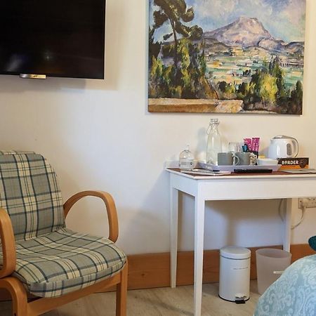 Kilmuir  Owl Lodge Bed & Breakfast מראה חיצוני תמונה